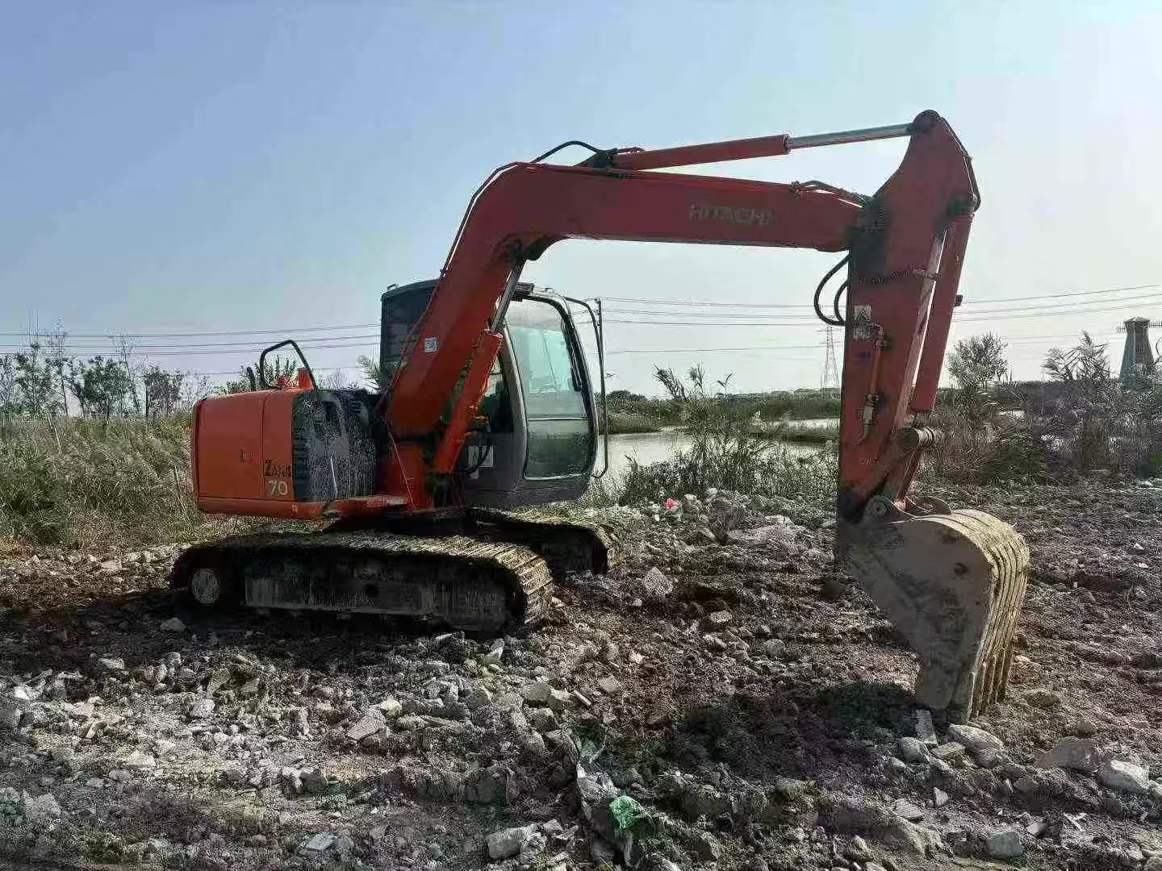 Used Hitachi ZX70 Excavator 2012 Model / 2