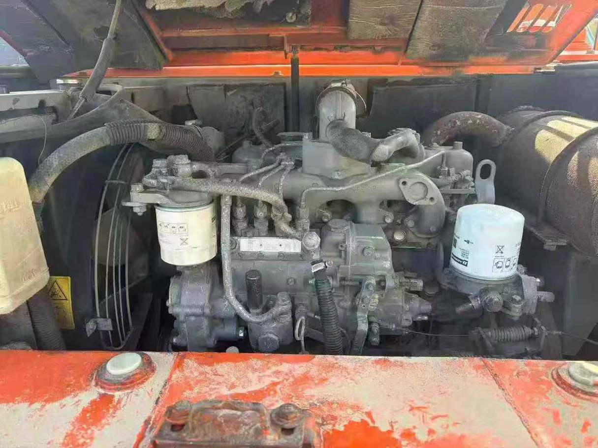 Used Hitachi ZX70 Excavator 2012 Model / 6