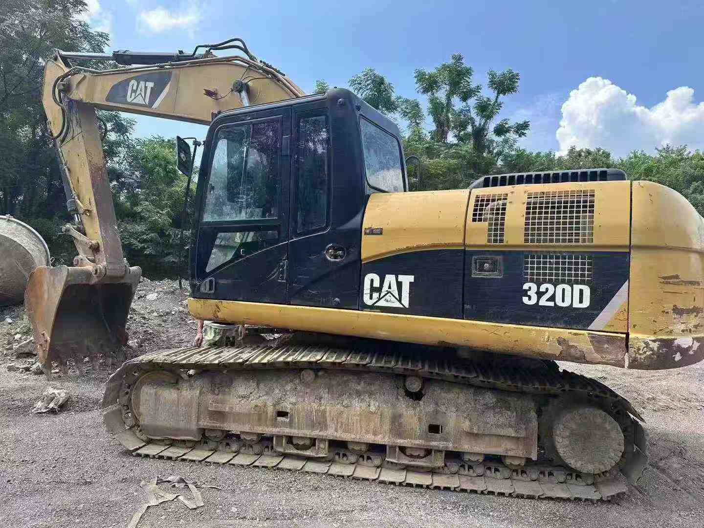 Used Caterpillar 320D Excavator 2011 Model