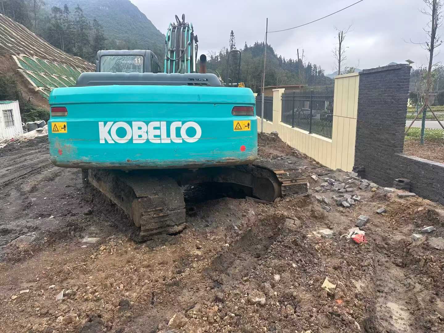 Used Kobelco SK210 Excavator 2011 Model