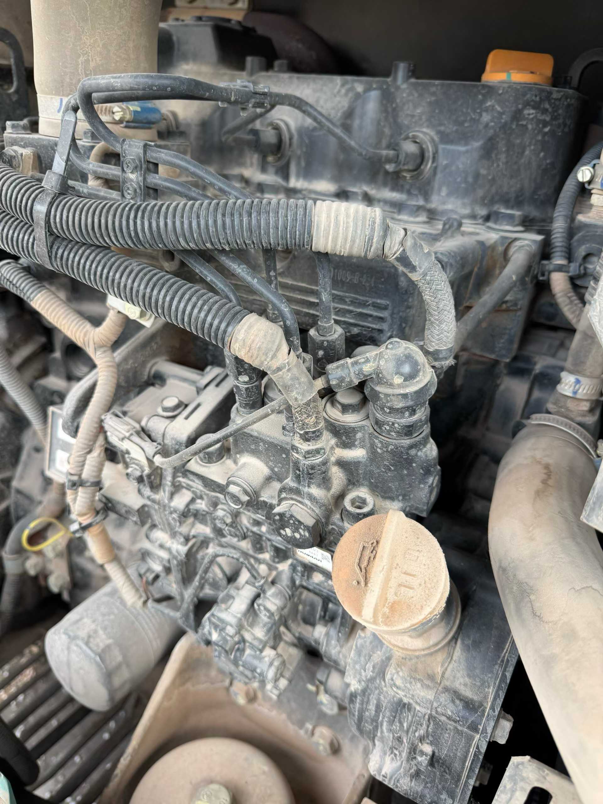 Used Kobelco  SK120-5.5 Excavator 2016 Model / 2