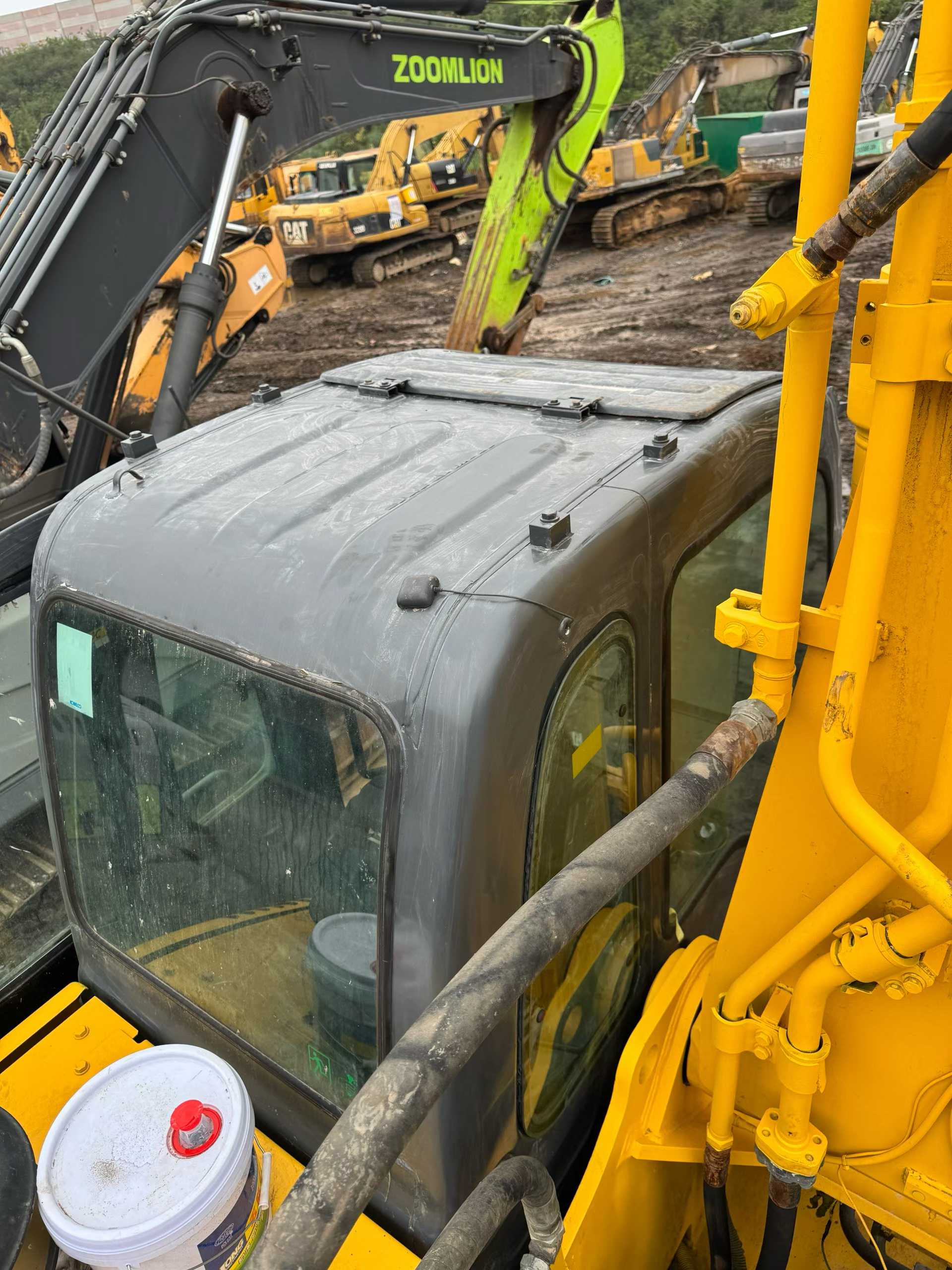 Used Kobelco SK330 Excavator 2016 Model / 4