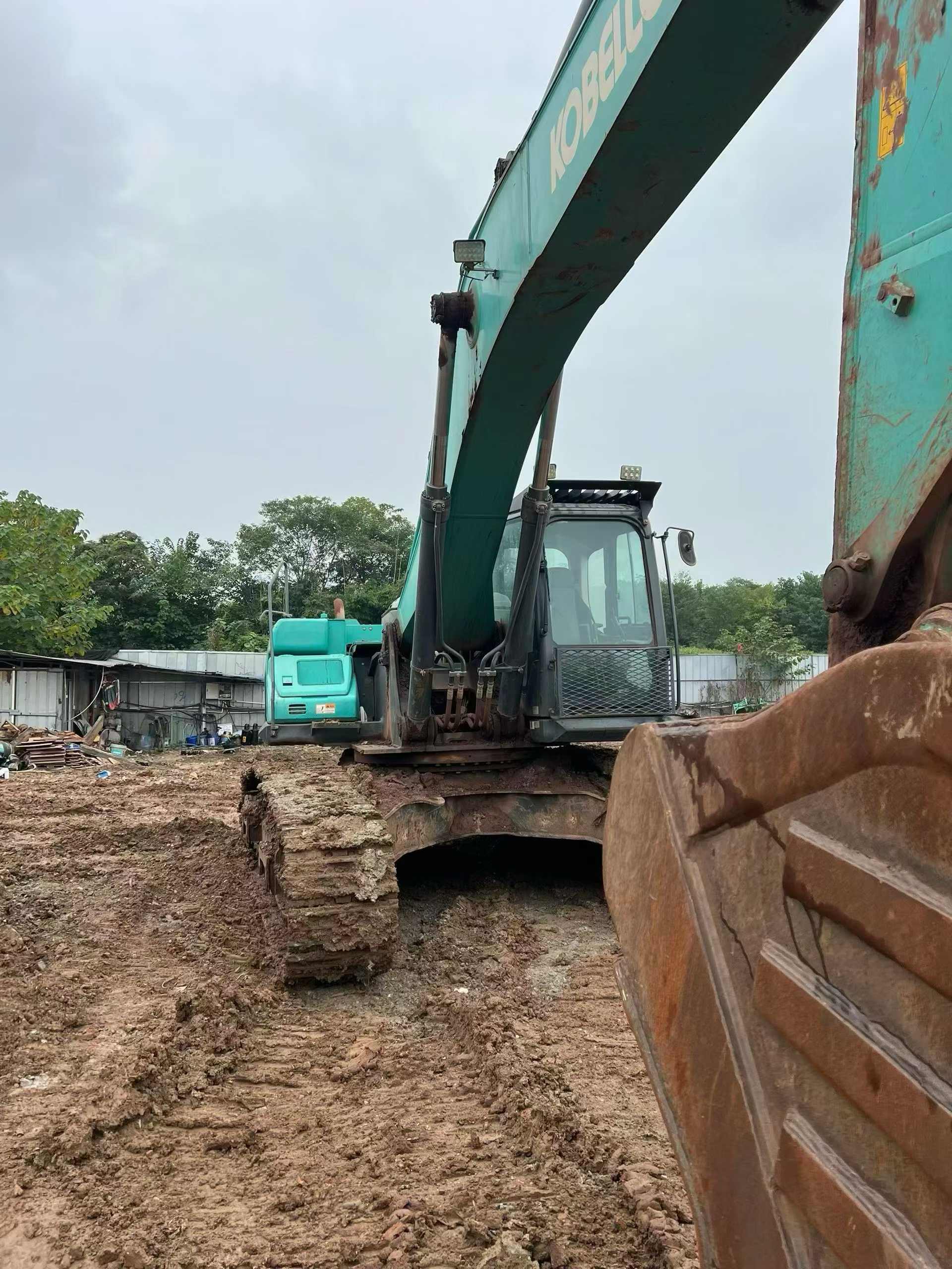 Used Kobelco SK380XD-10 Excavator 2019 Model / 4