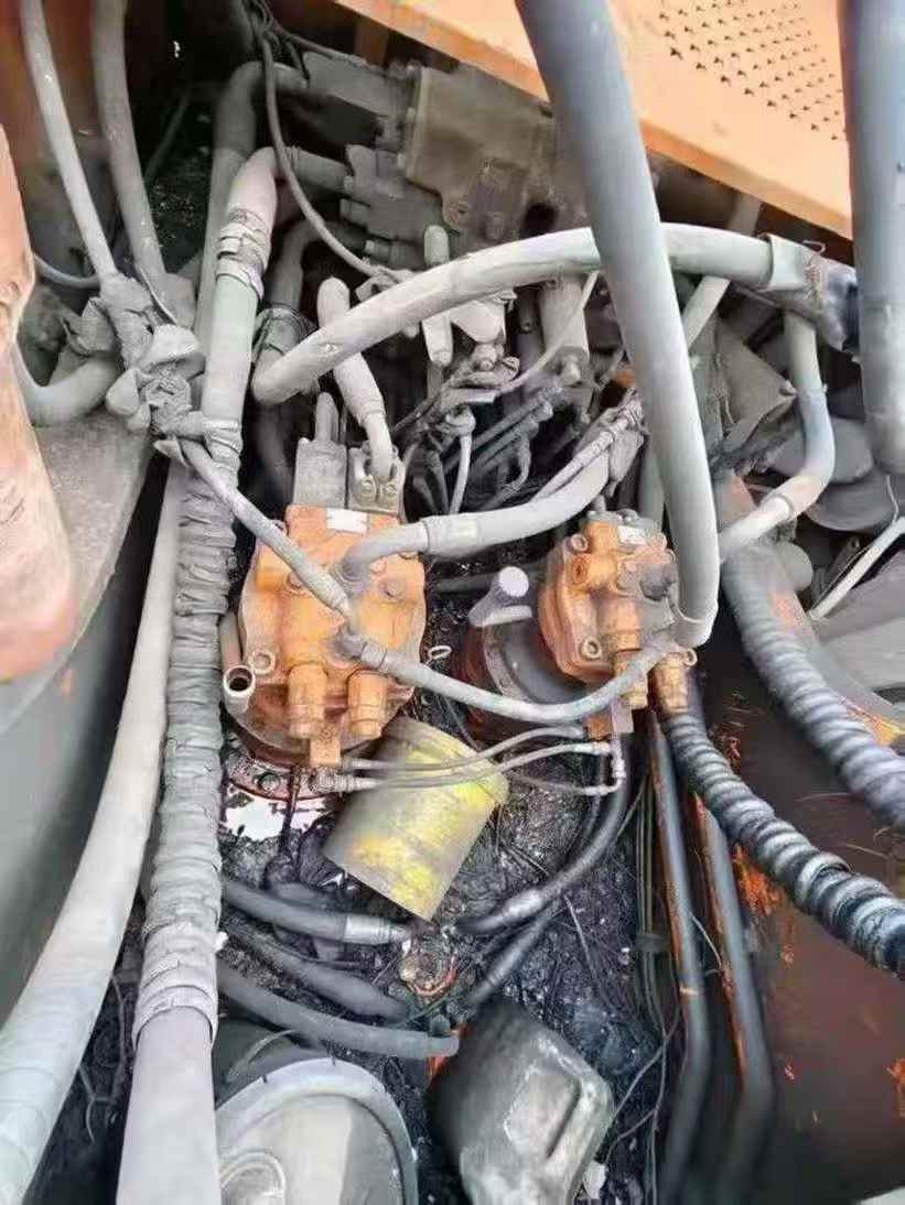 Used Doosan DX500 Excavator 2016 Model / 8