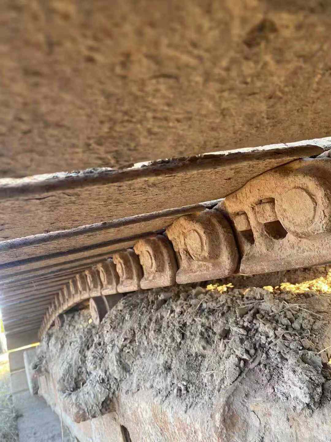 Used Kobelco SK210 Excavator 2011 Model / 8