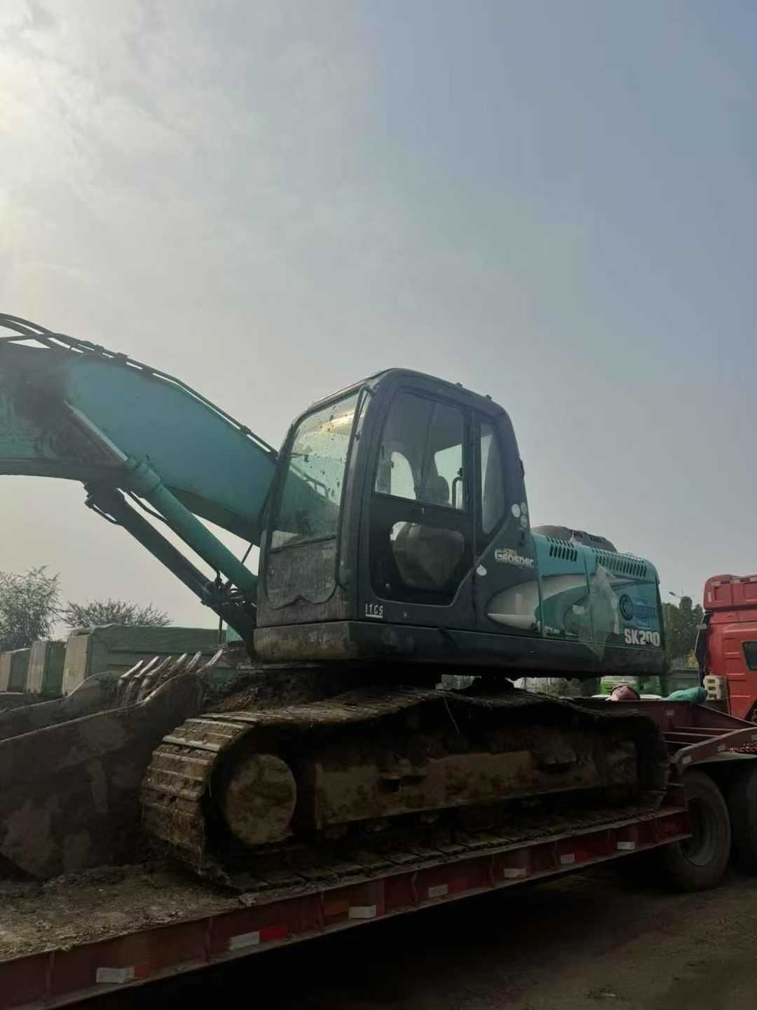 Used Kobelco SK200 Excavator 2016 Model / 9