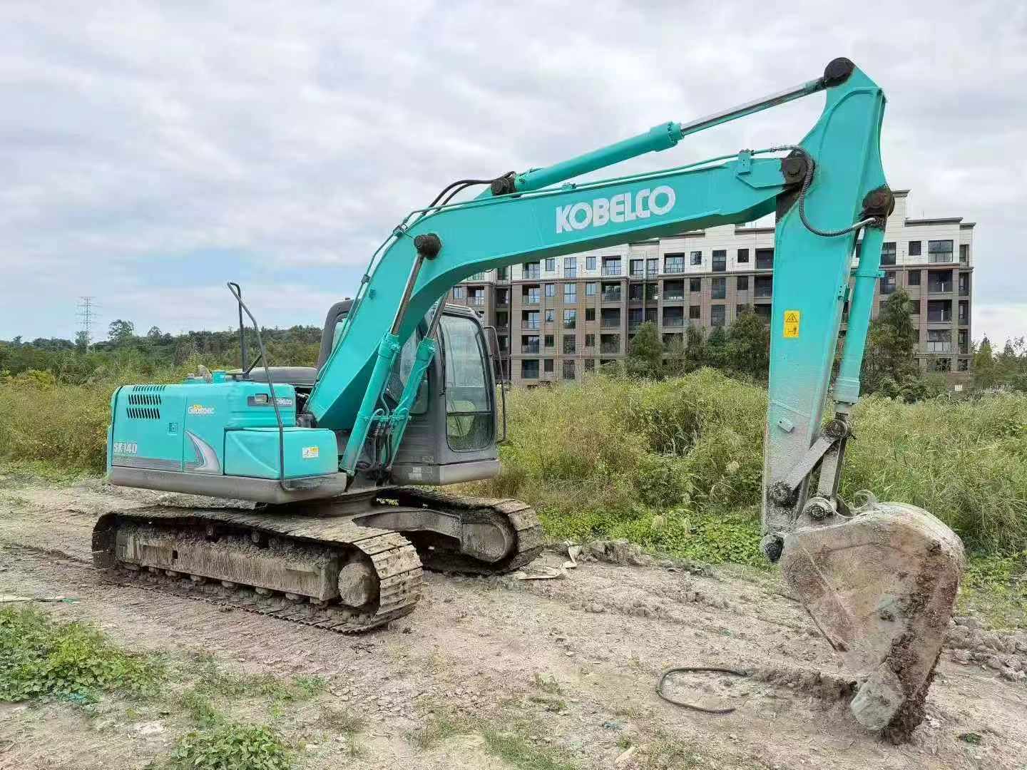 Used Kobelco SK140 Excavator 2021 Model / 3