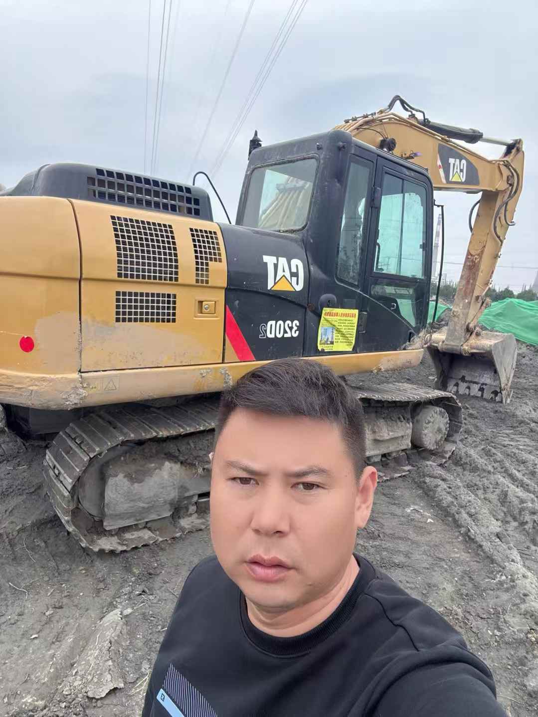 Used Caterpillar 320D Excavator 2014 Model / 4