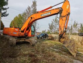 Buy Doosan S225 Used Excavator / 2 Used Doosan S225 Excavator 2010 Model / 2
