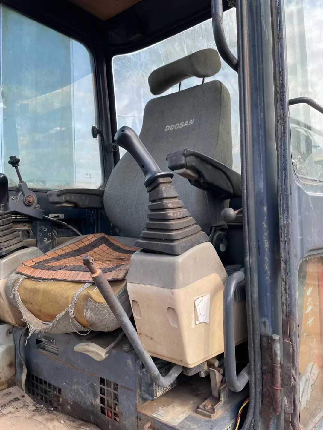 Used Doosan DX60 Excavator 2016 Model / 3