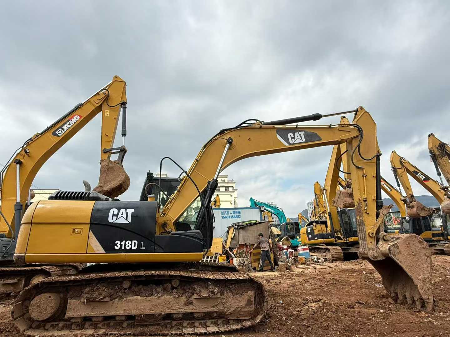 Used Caterpillar CT18 Excavator 2013 Model