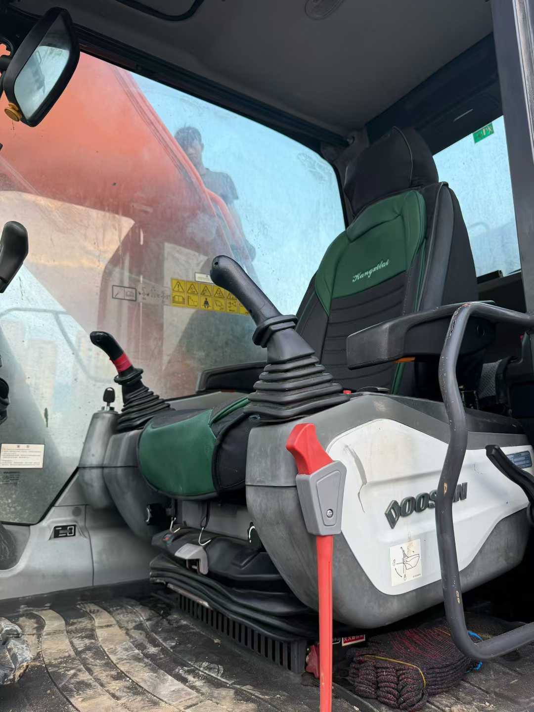 Used Doosan DX80 Excavator 2021 Model / 8