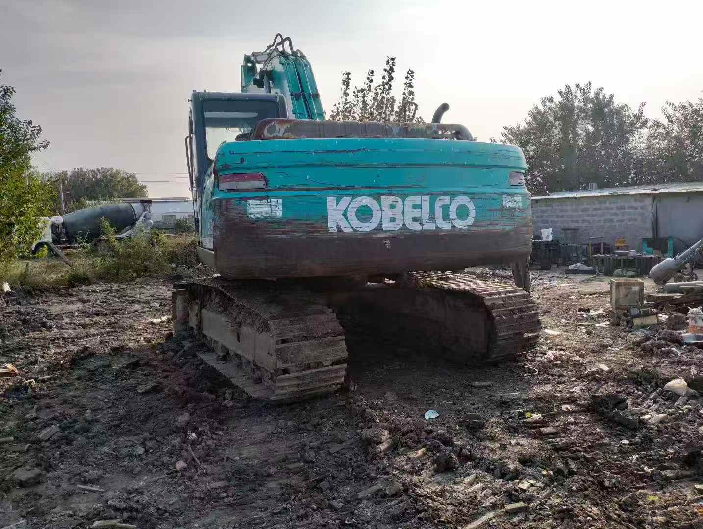 Used Kobelco SK200 Excavator 2010 Model / 3