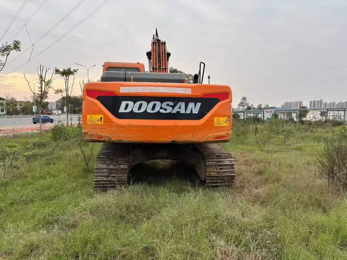 Used Doosan DX500 Excavator 2020 Model / 2
