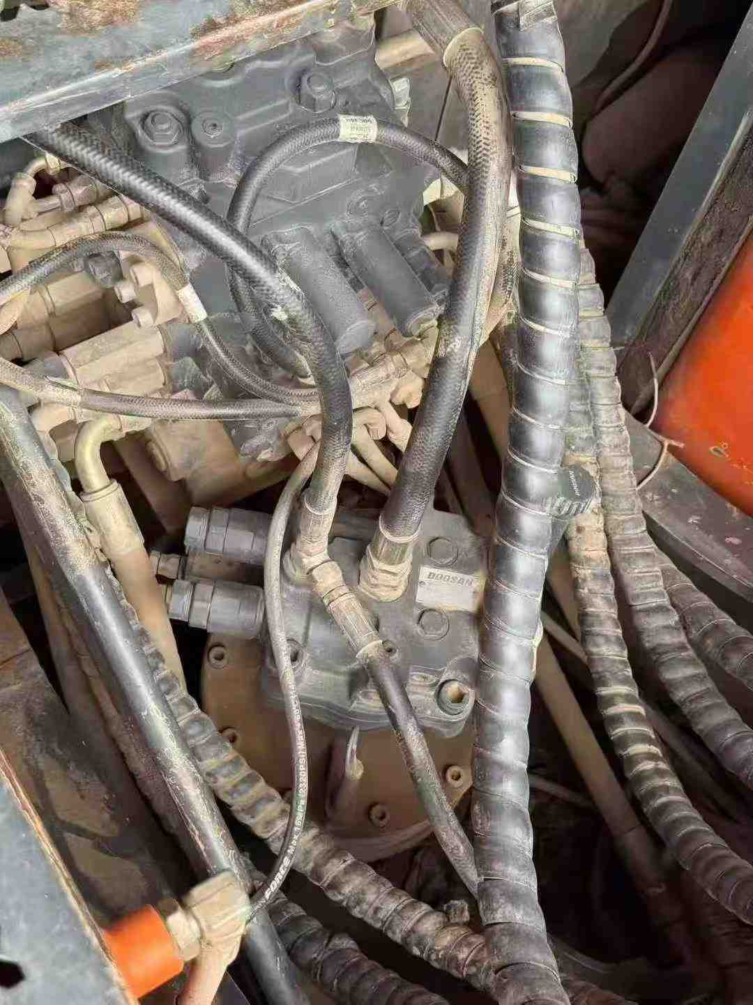 Used Doosan DX150-9C Excavator 2018 Model / 4