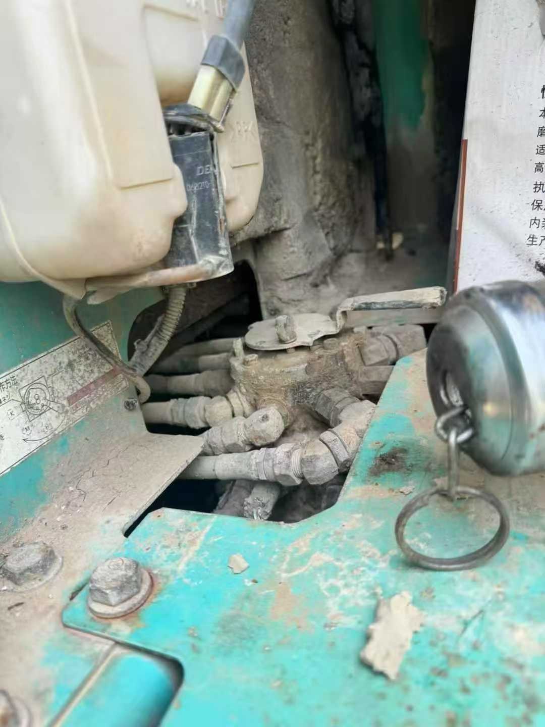 Used Kobelco SK200 Excavator 2016 Model / 8