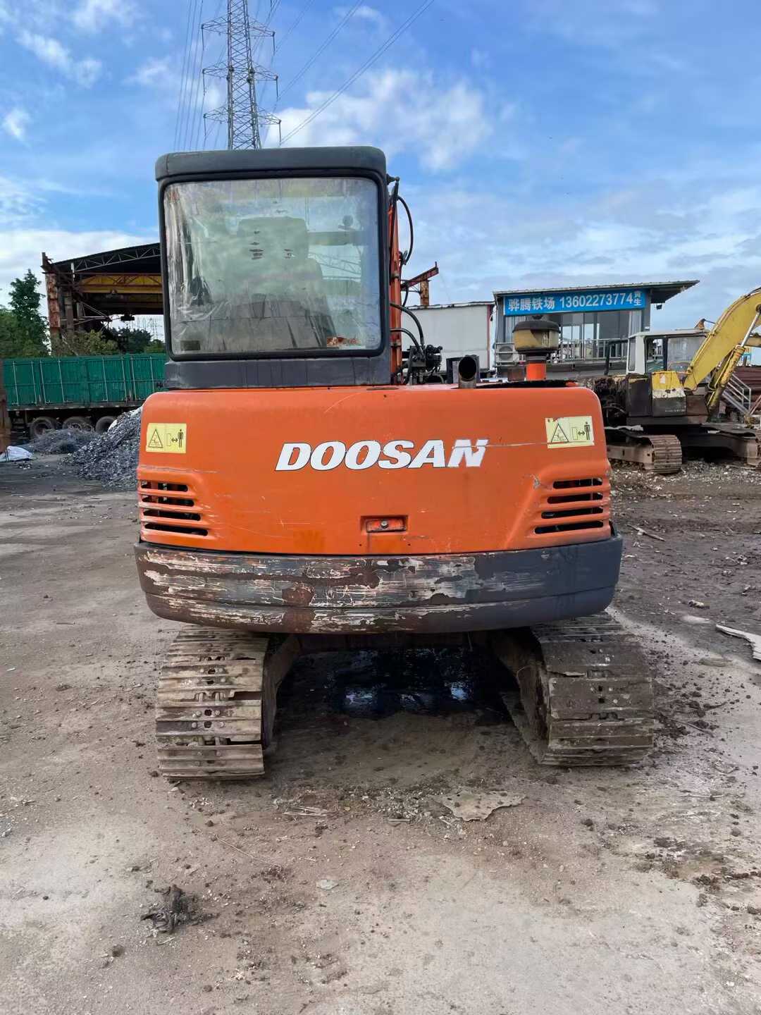 Used Doosan DX60 Excavator 2016 Model / 9