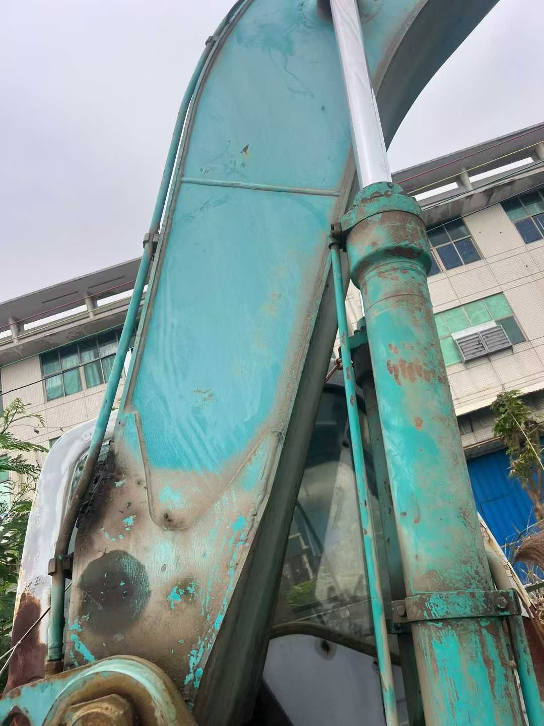 Used Kobelco SK230 Excavator 2016 Model / 3