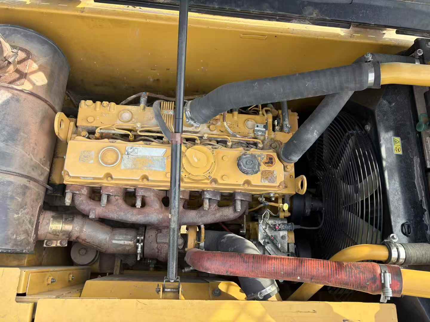 Used Caterpillar 320D Excavator 2016 Model / 5