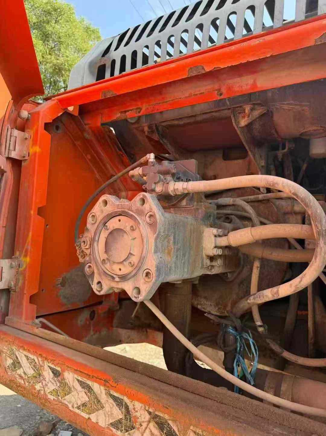 Used Doosan DX345 Excavator 2013 Model / 6