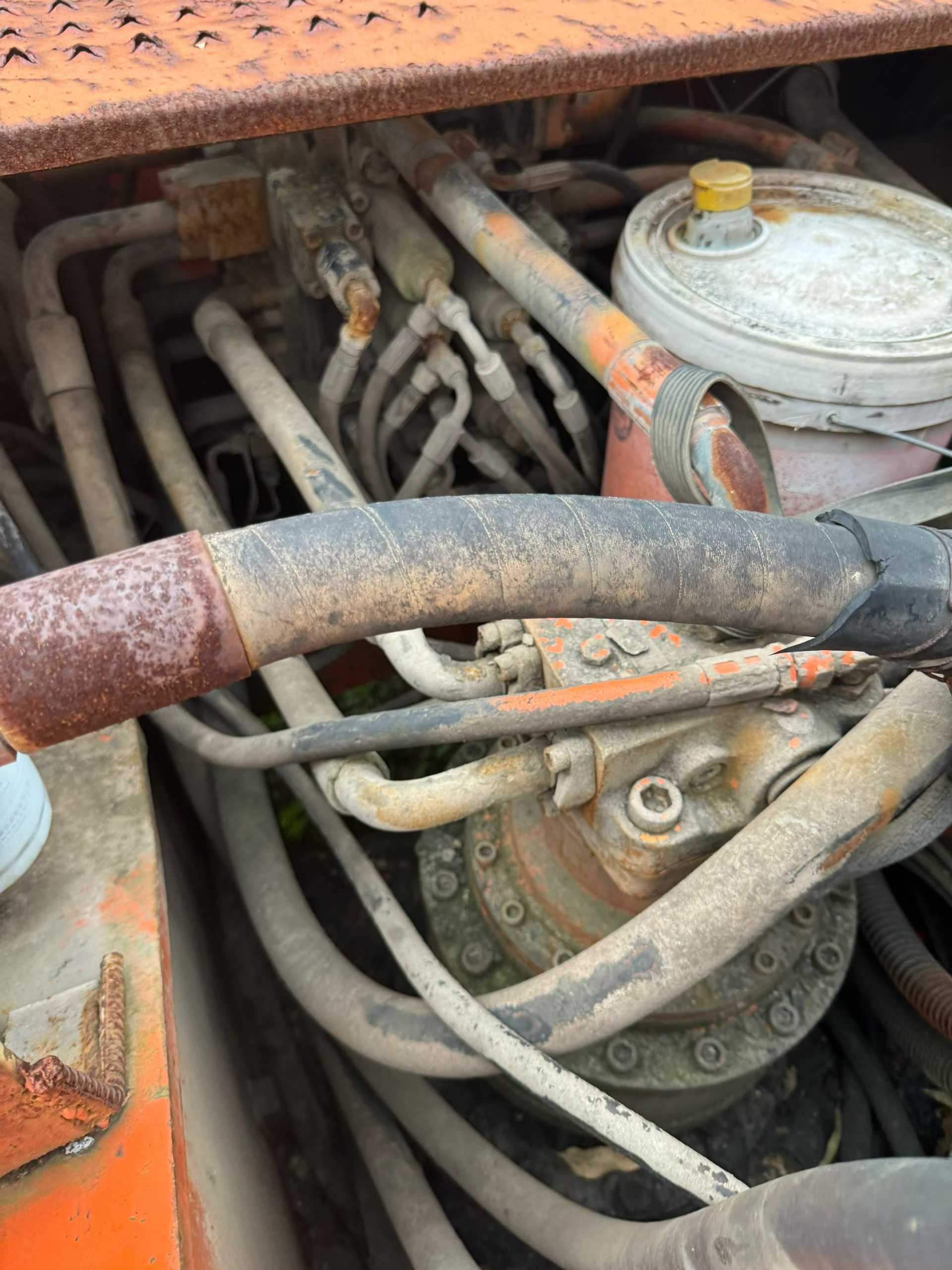 Used Doosan  DL507-9C Excavator 2016 Model / 3