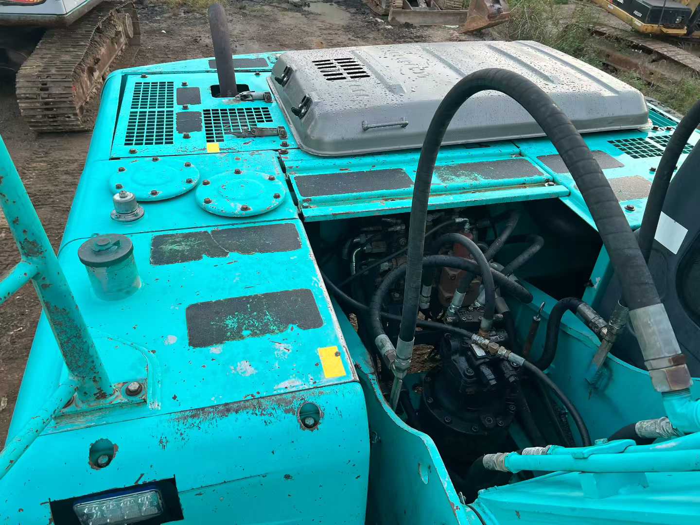 Used Kobelco SK200-10 Excavator 2016 Model / 6