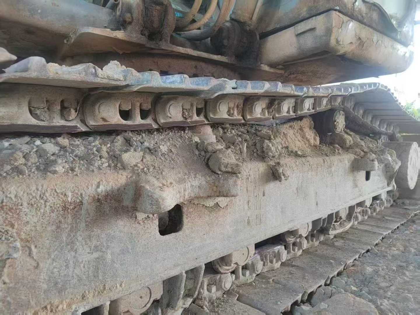 Used Kobelco SK200-6E Excavator 2016 Model / 5