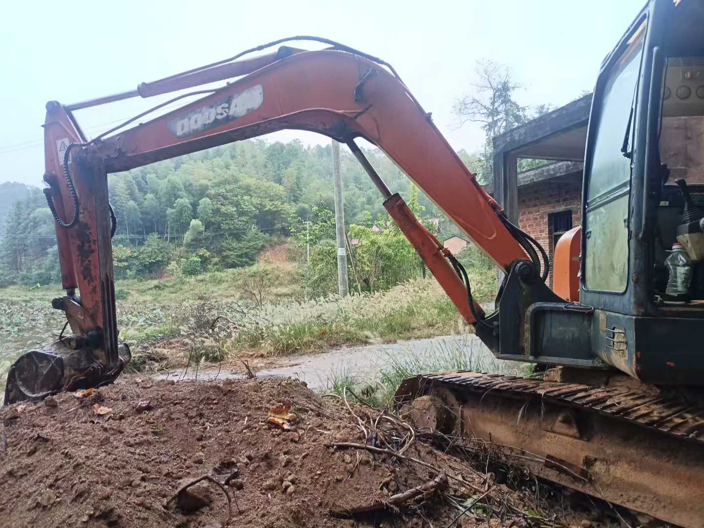 Used Doosan DX60 Excavator 2016 Model / 7