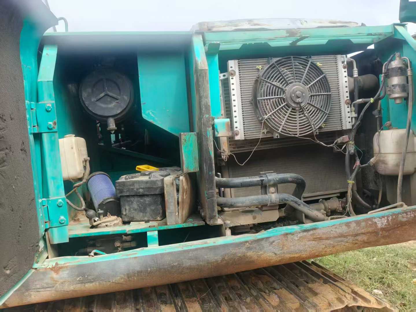 Used Kobelco SK200-10 Excavator 2016 Model / 2