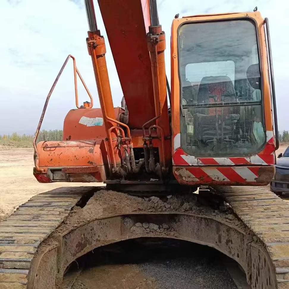 Used Doosan DH220-7 Excavator 2016 Model