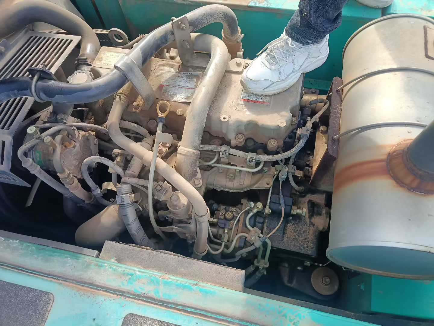 Used Kobelco SK200 Excavator 2012 Model / 7