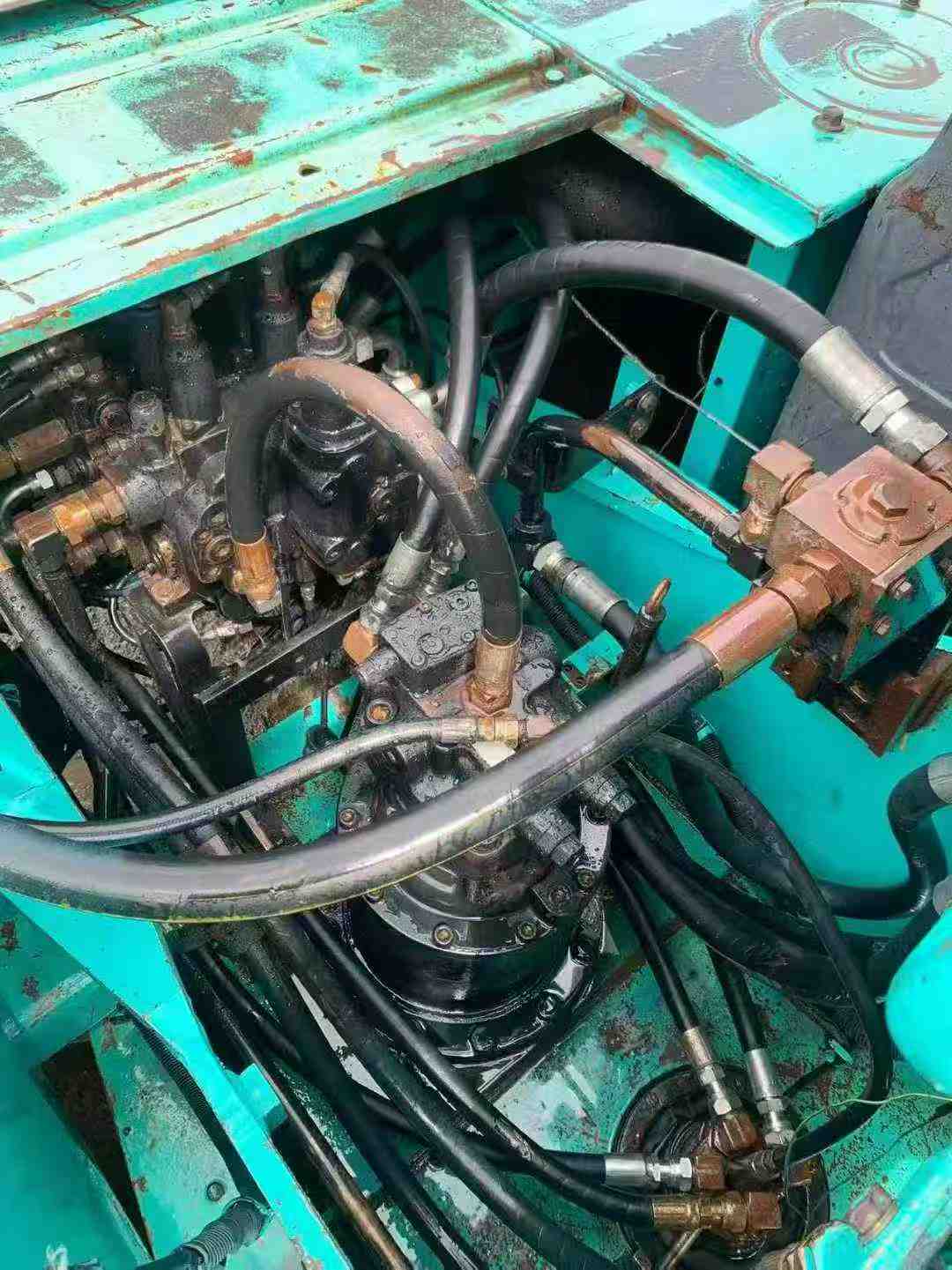 Used Kobelco SK200-9 Excavator 2016 Model / 4