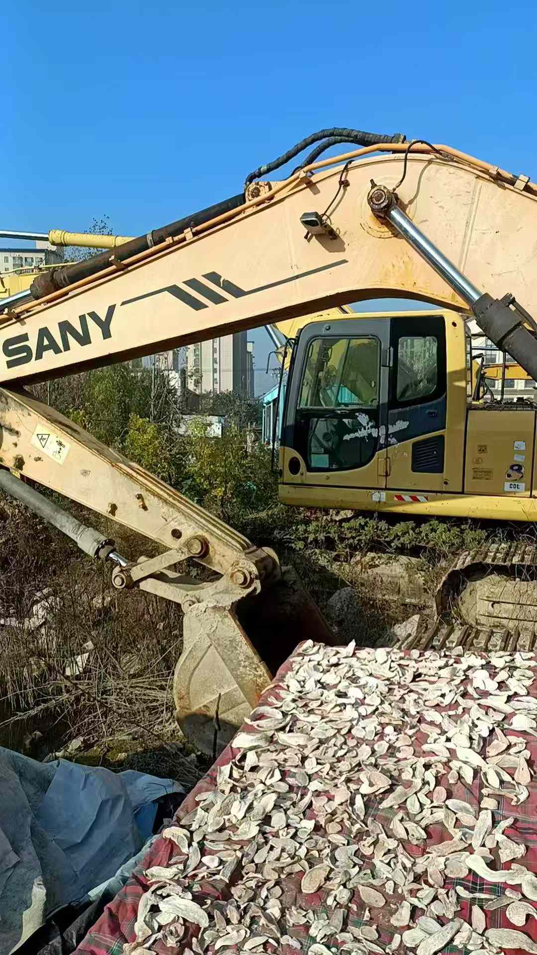 Used Sany SY215W Excavator 2016 Model