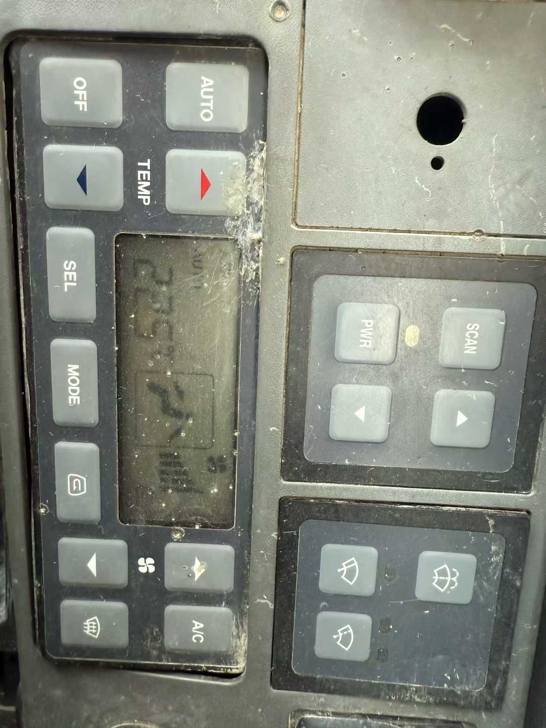 Used Doosan DL420 Excavator 2020 Model / 8