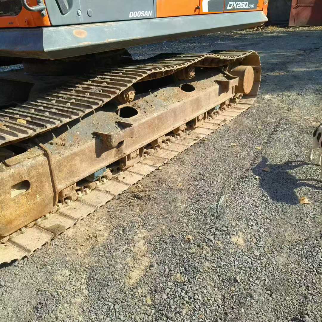 Used Doosan DX230LCS Excavator 2018 Model / 9