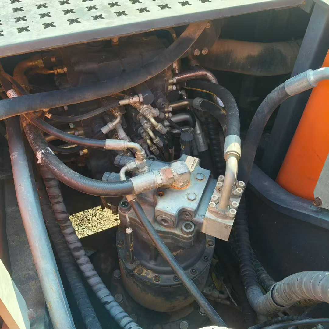 Used Doosan DX230LCS Excavator 2018 Model / 4