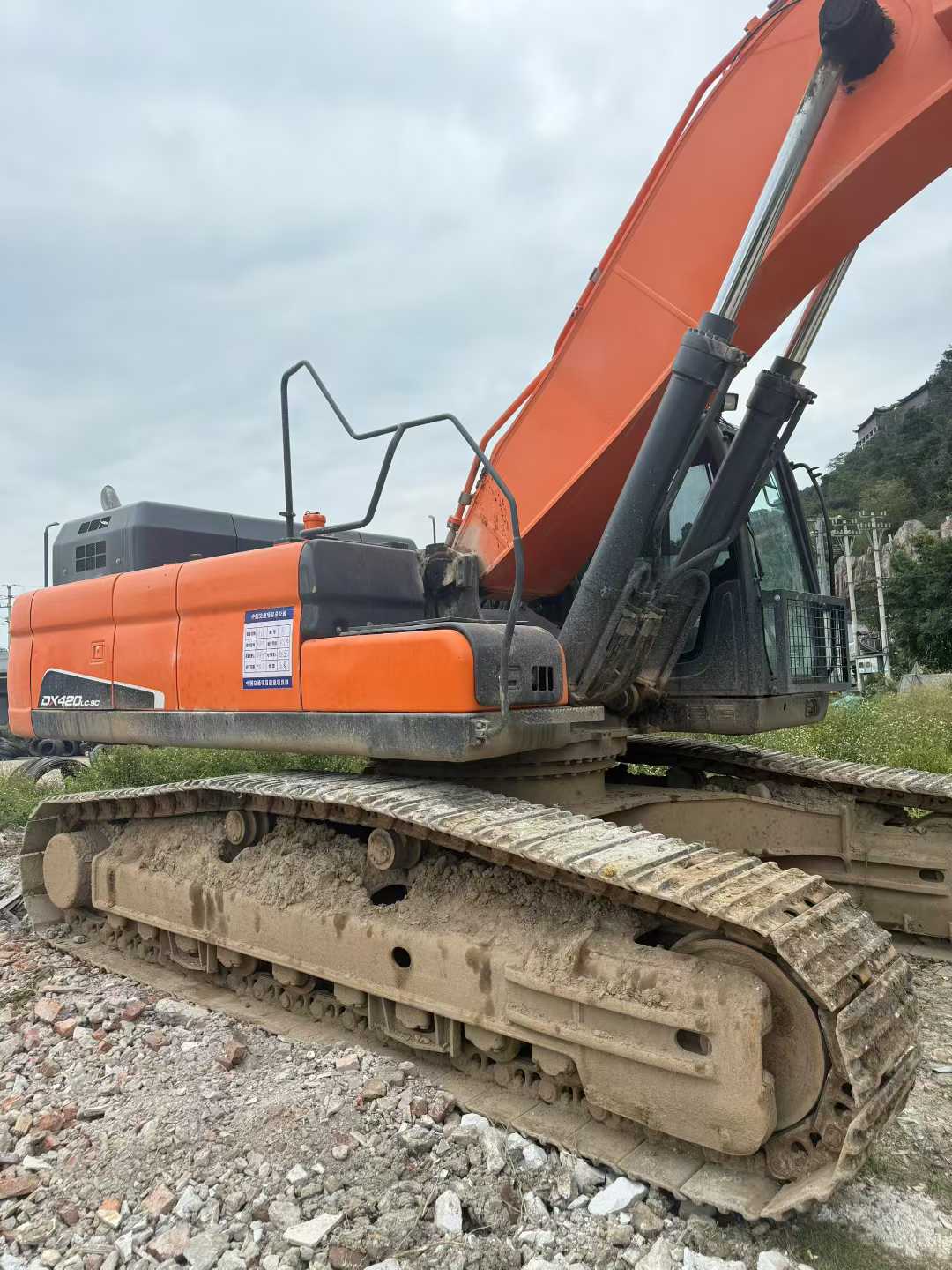 Used Doosan DL420 Excavator 2020 Model / 4