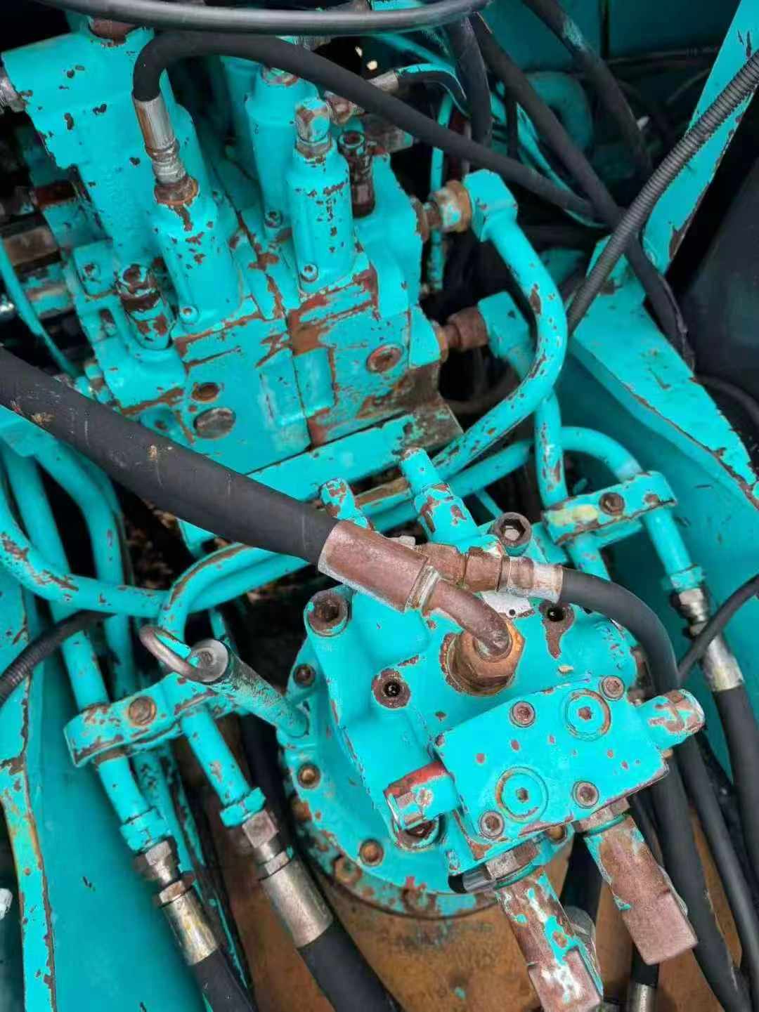 Used Kobelco SK200-5.5 Excavator 2016 Model / 5