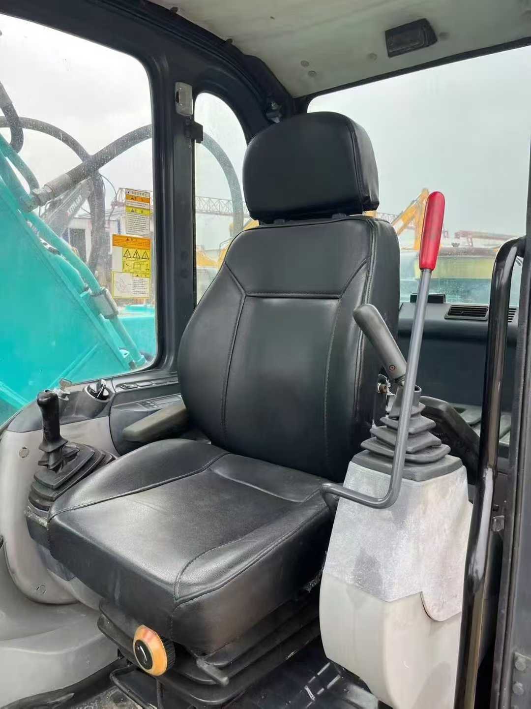 Used Kobelco SK250 Excavator 2016 Model / 3