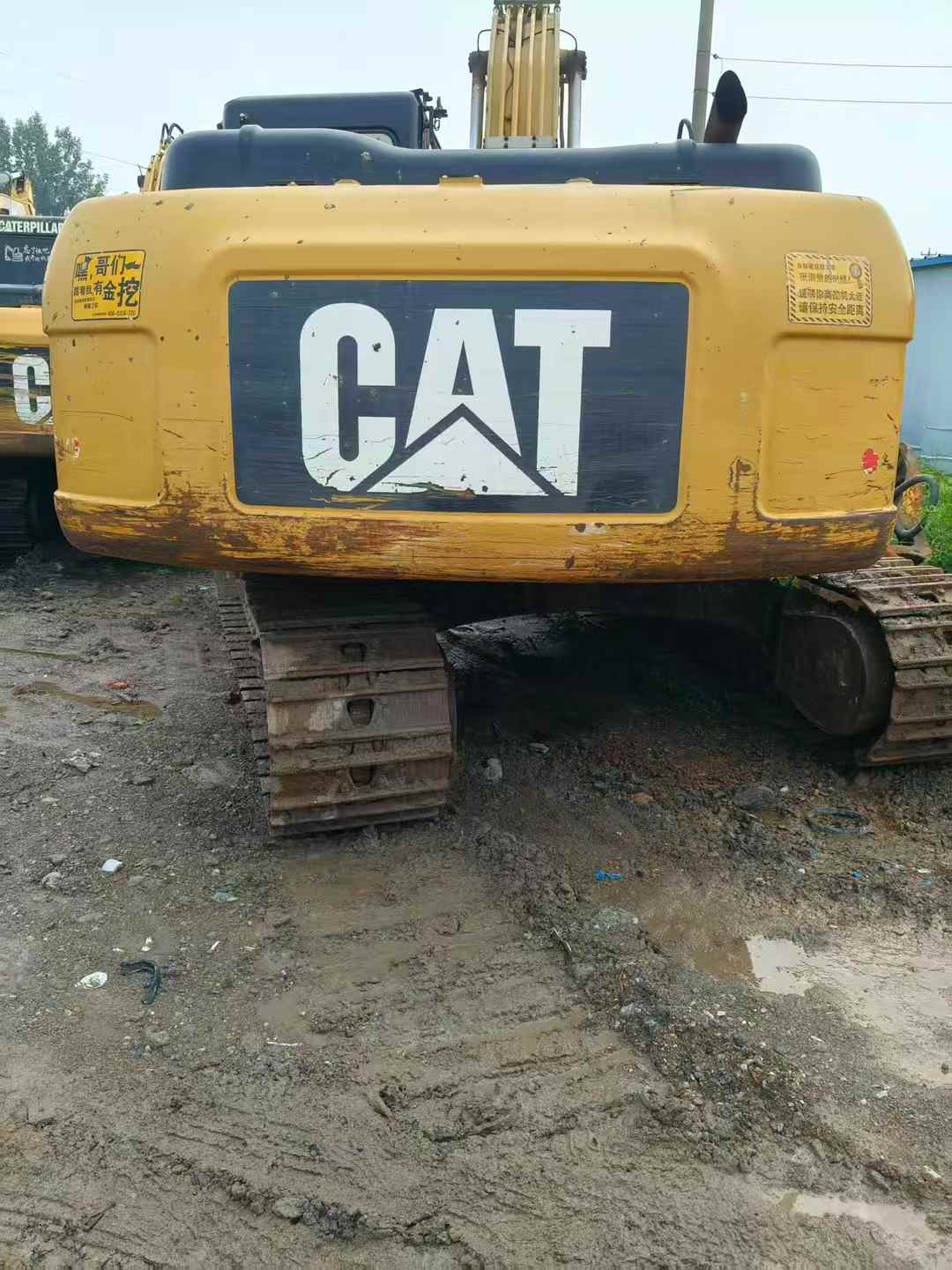 Used Caterpillar 323DL Excavator 2015 Model / 4
