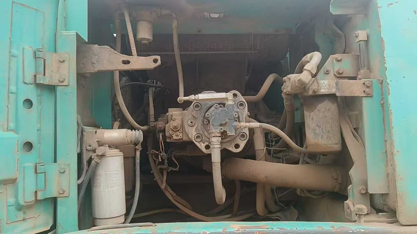 Used Kobelco SK350LC SuperX Excavator 2016 Model / 4