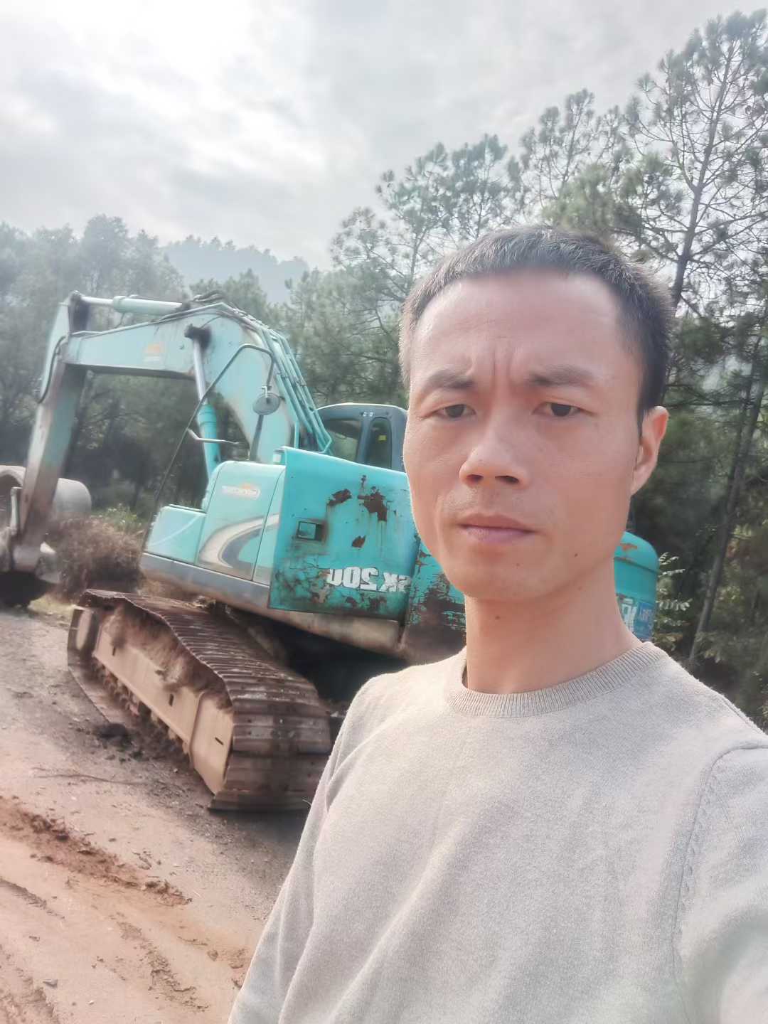 Used Kobelco SK200 Excavator 2016 Model / 7