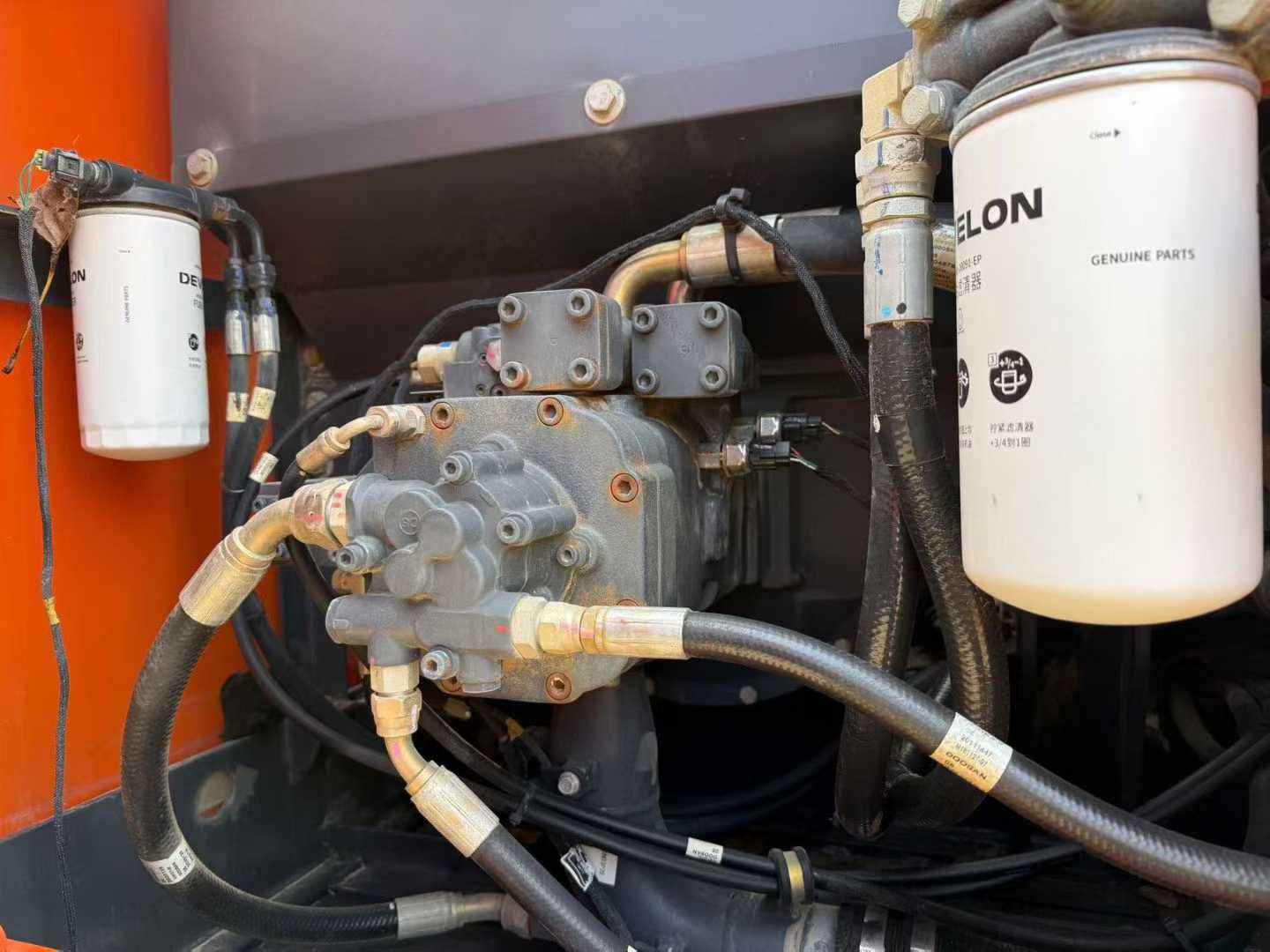 Used Doosan DX15 Excavator 2019 Model / 6