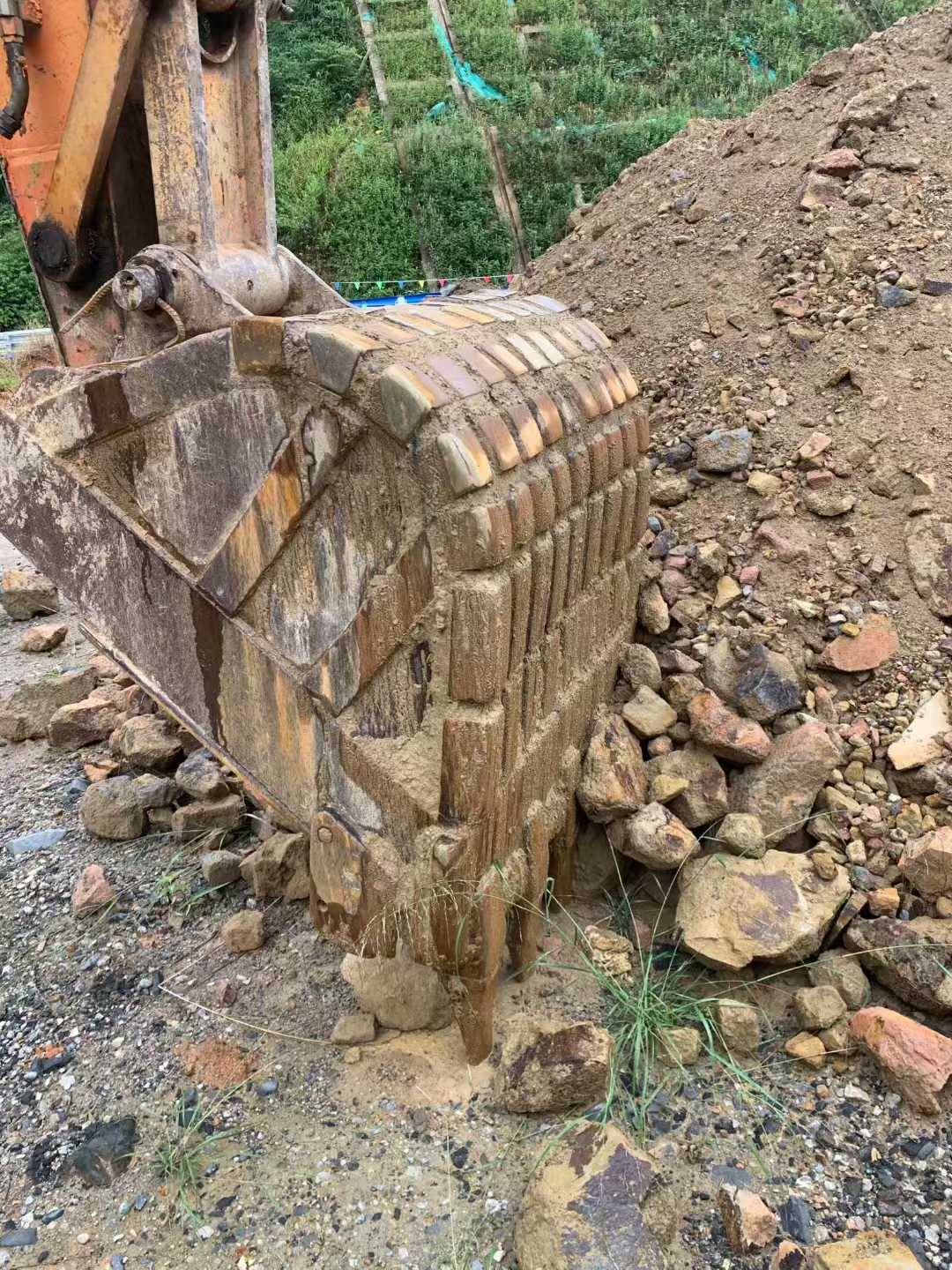 Used Doosan DH220-7 Excavator 2016 Model / 9