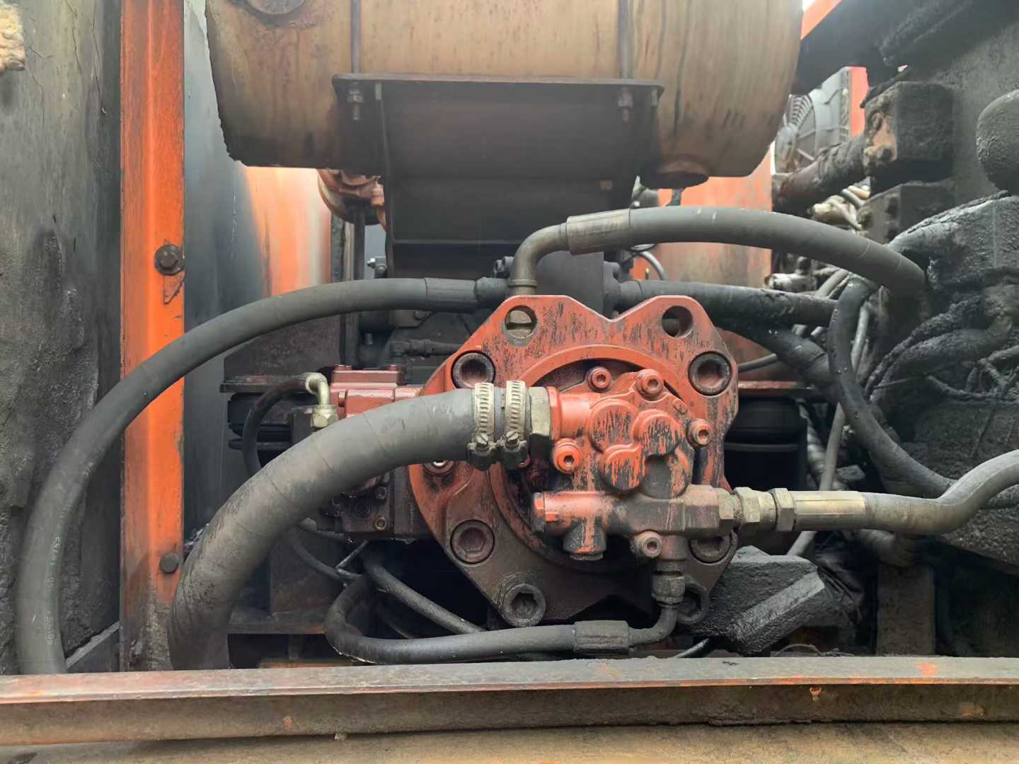 Used Doosan DH220-7 Excavator 2016 Model / 6