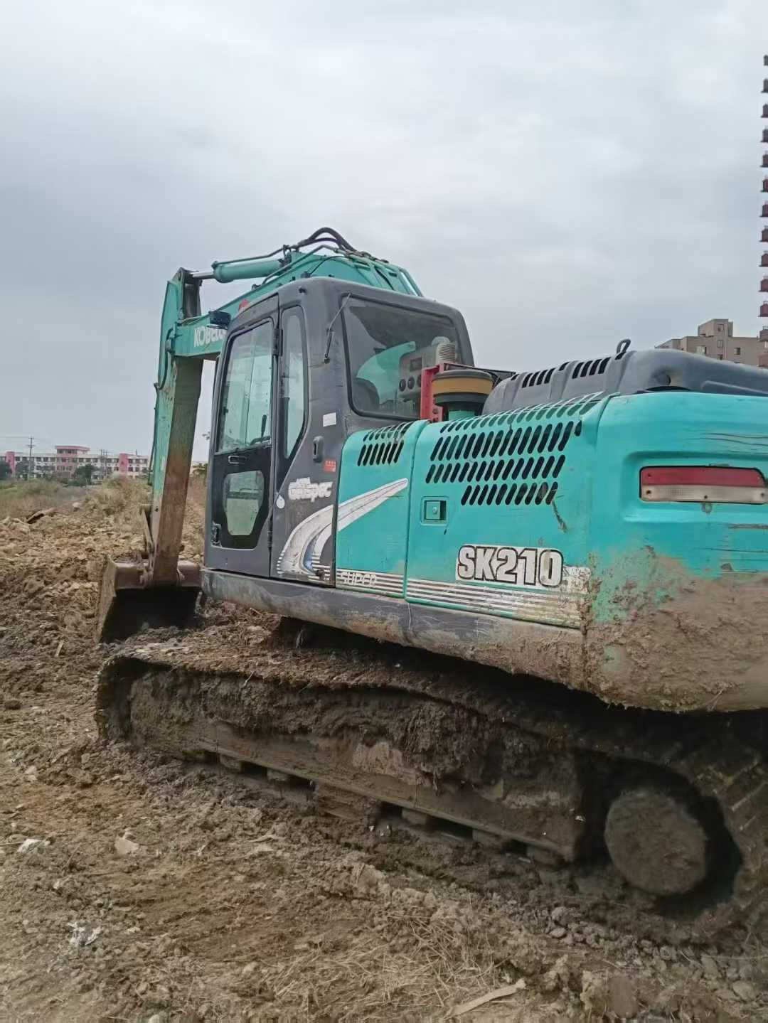 Used Kobelco SK200 Excavator 2012 Model