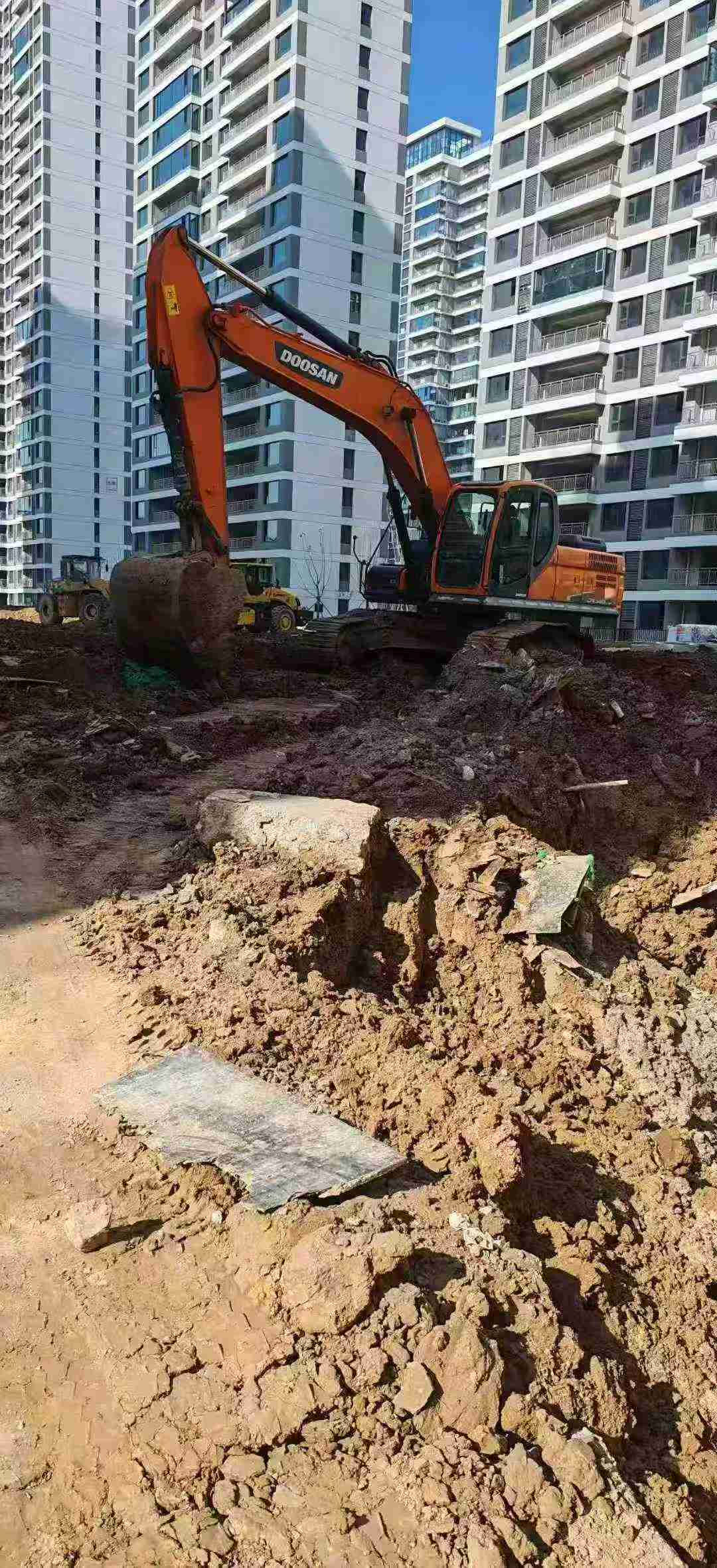 Used Doosan DX60 Excavator 2020 Model / 3