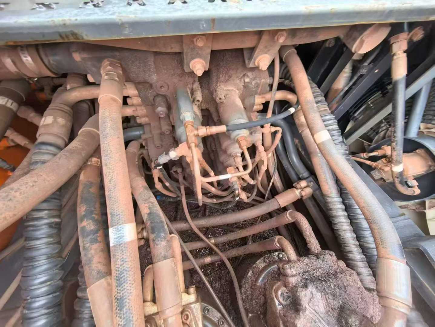 Used Doosan DX530LC-5 Excavator 2016 Model / 4