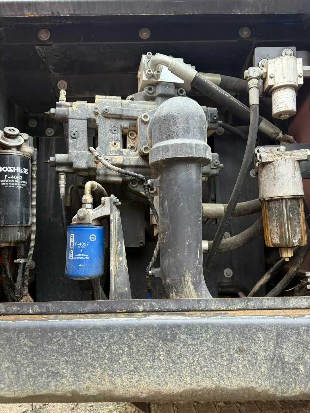 Used Doosan DX520LC Excavator 2020 Model / 4