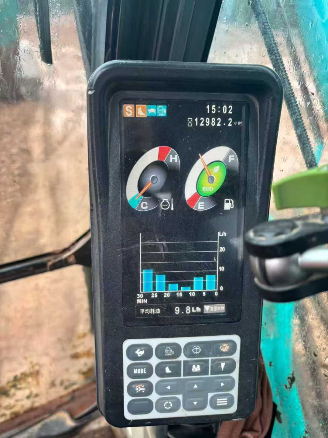 Used Kobelco SK210 Excavator 2016 Model / 4